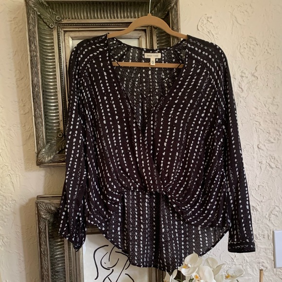 silence + noise Tops - Silence + Noise XSmall Top Black and White Dots